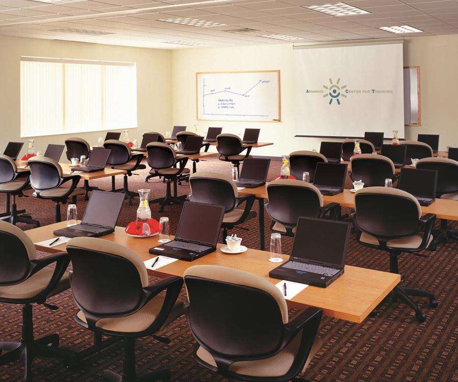 Hilton Garden Inn Saint Charles Instalações foto